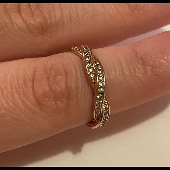 New PANDORA twister ring - Picture 2 of 4